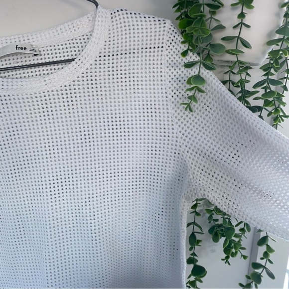 Aritzia Wilfred Free White Mesh Look Sweater Size Large - Picture 6 of 13
